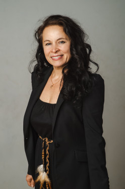 Зырянова Елена Алексеевна.